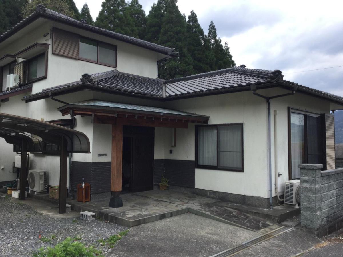 湯布院月灯り Hotel Jufu Kültér fotó